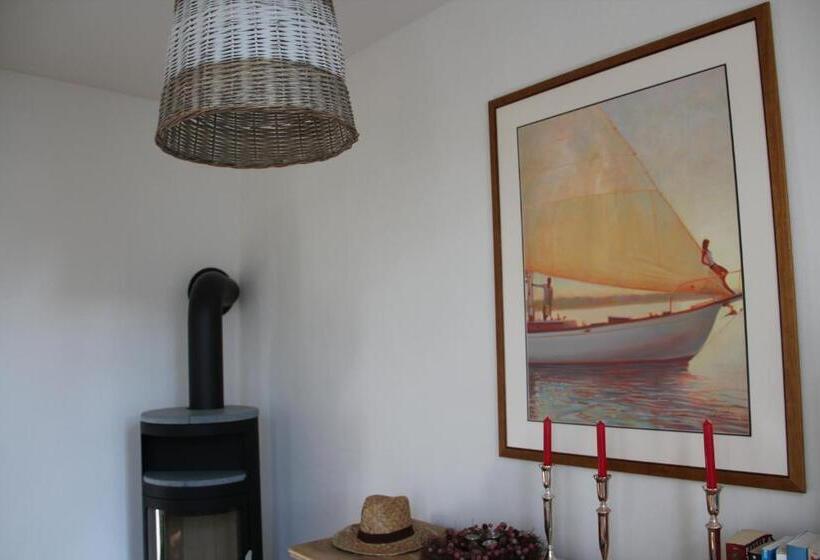 דירת משפחה, Lili Marleen