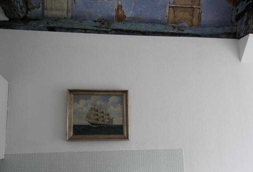 کابین, Lili Marleen