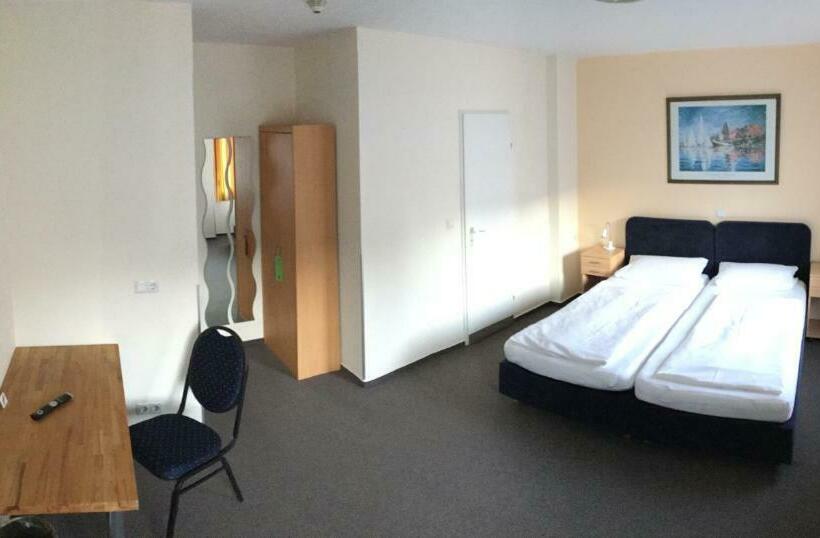 스탠다드 룸, National