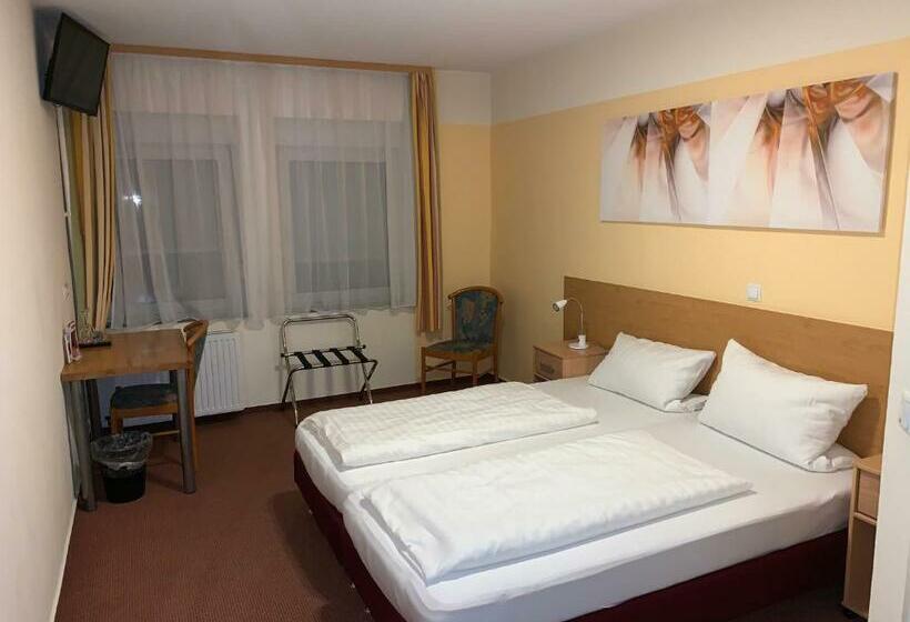 스탠다드 룸, National