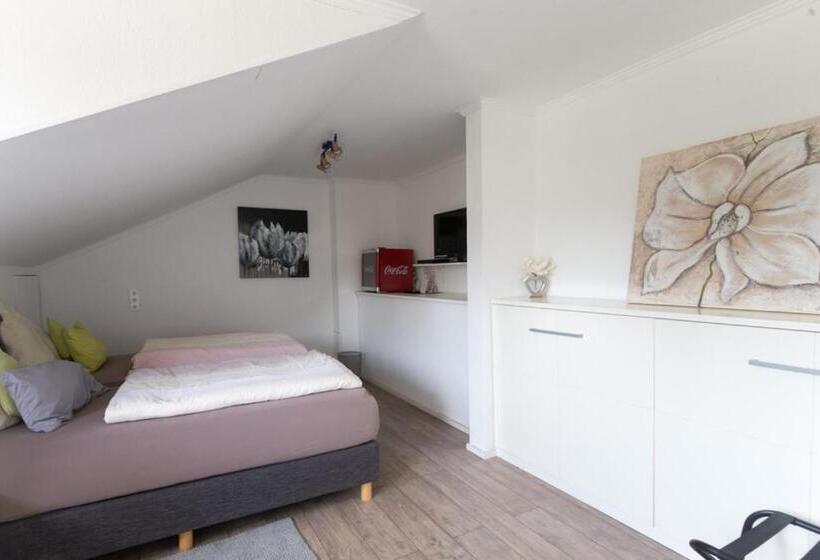 スタンダードトリプルルーム, Oberkasseler Hof Bonn