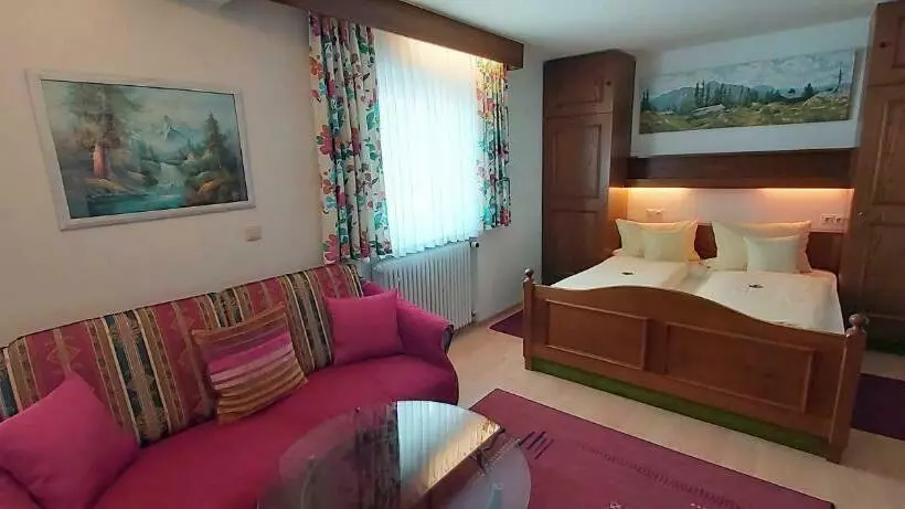 اتاق استاندارد, Pension   Heidelberg