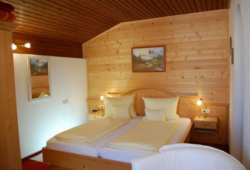 Quarto Estandar com Sacada, Pension   Heidelberg