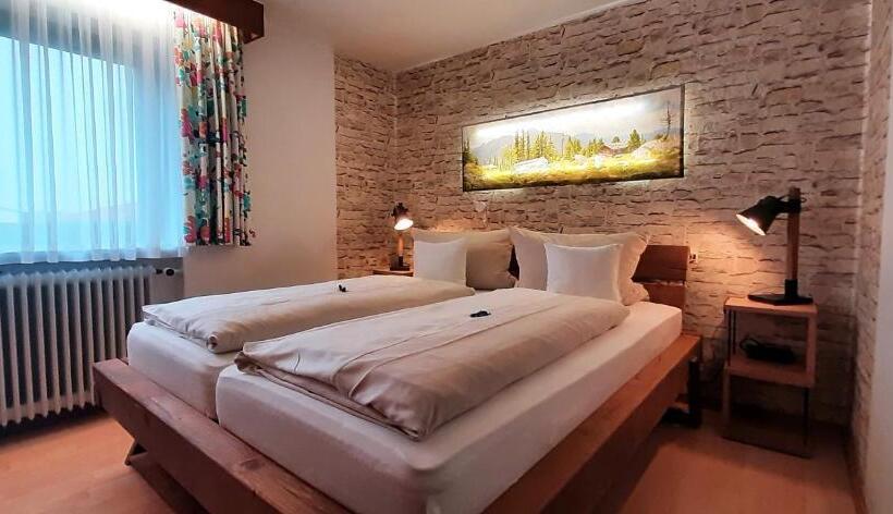 Номер Стандарт, Pension   Heidelberg