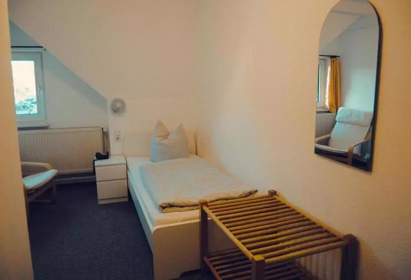 Standard Yhden Hengen Huone, Pension Morgenweck