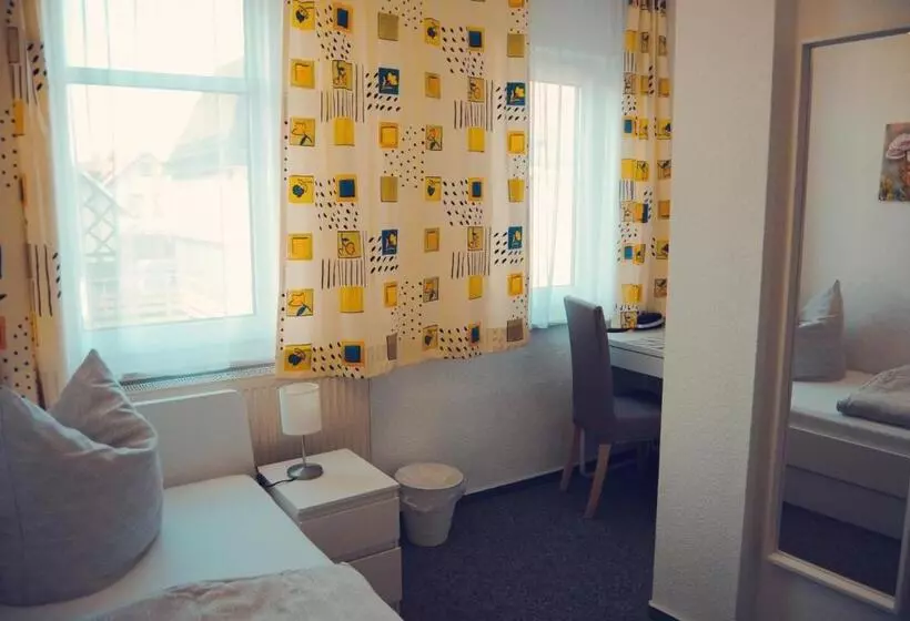 Standard Yhden Hengen Huone, Pension Morgenweck
