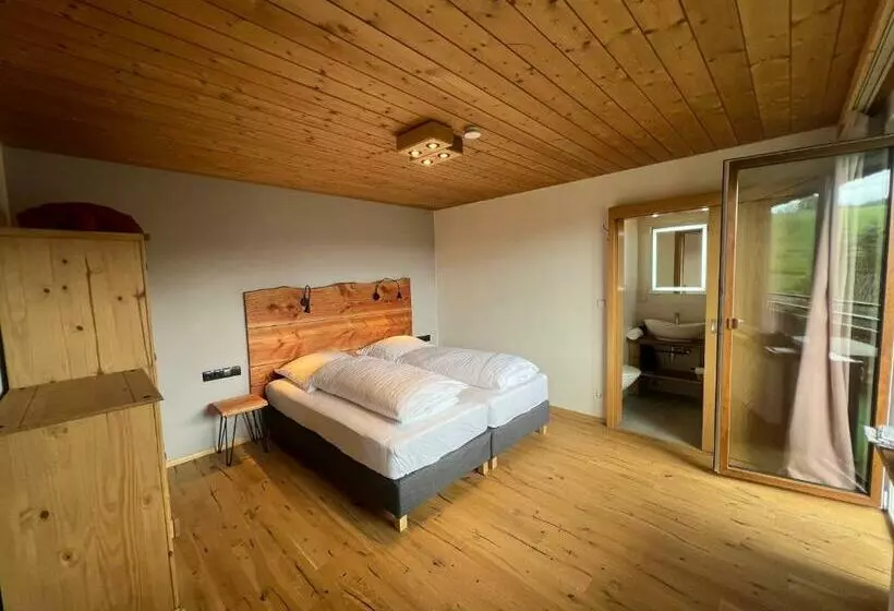 バルコニー付き１ベッドルームアパートメント, Boutique Hotel And Apartments Pension Sternen