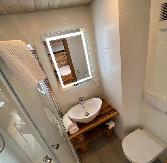 Апартаменты 1 Спальня с Балконом, Boutique Hotel And Apartments Pension Sternen