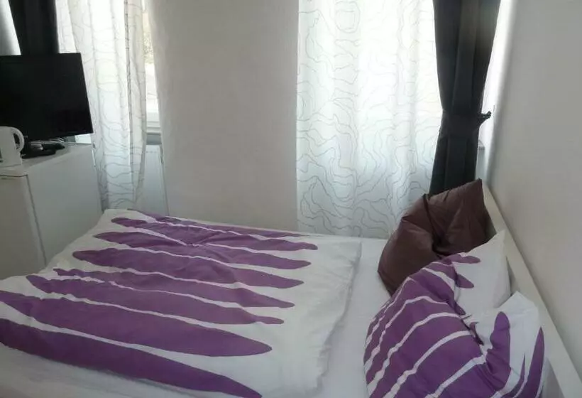 اتاق استاندارد یک نفره, Relax
