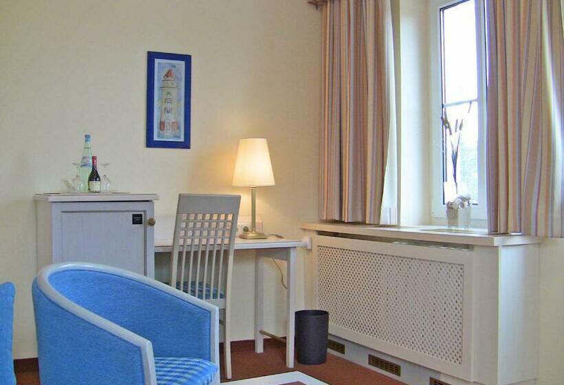 Номер Комфорт, Vineta Strandhotels