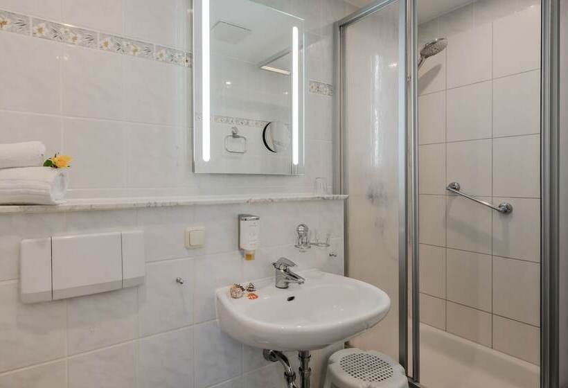 Номер Стандарт, Vineta Strandhotels