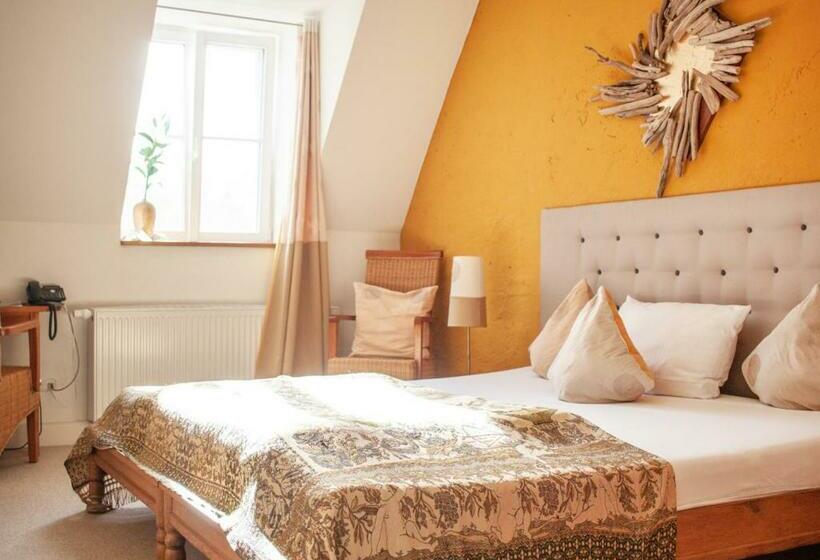 スタンダードルーム, Naturschlosshotel Blumenthal