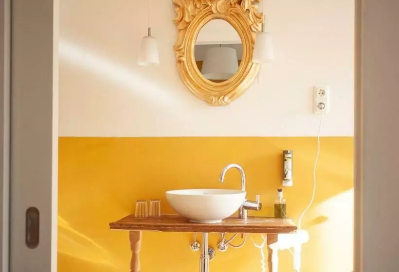 اتاق استاندارد, Naturschlosshotel Blumenthal