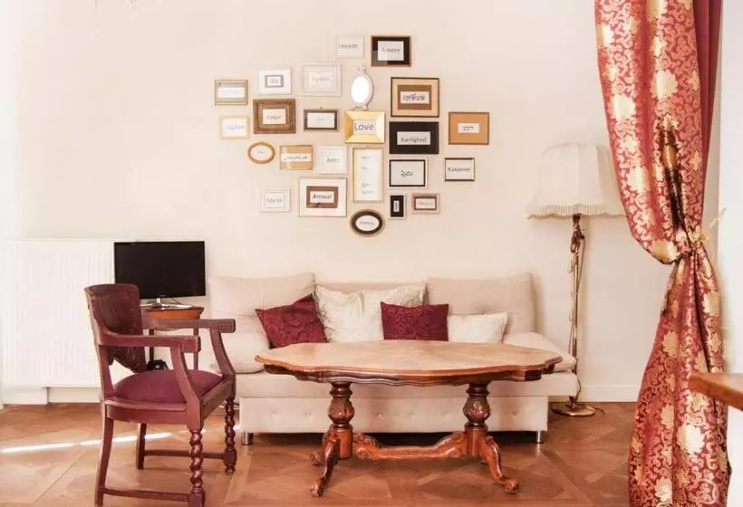 اتاق استاندارد با بالکن, Naturschlosshotel Blumenthal