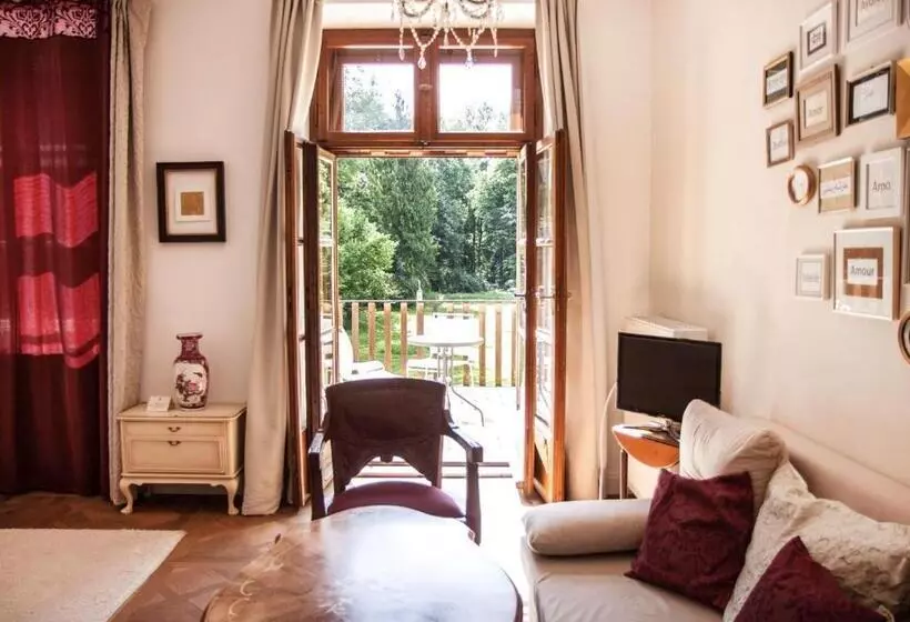 اتاق استاندارد با بالکن, Naturschlosshotel Blumenthal