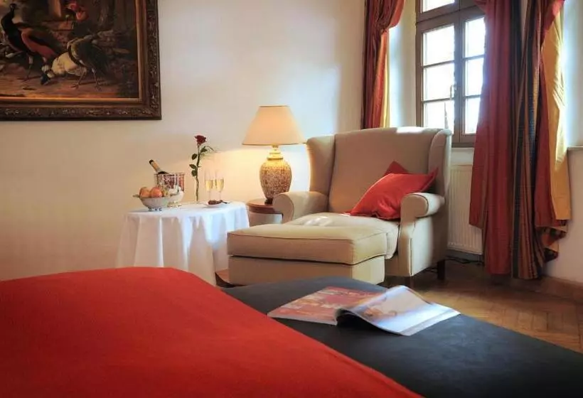 コンフォートルーム, Romantik Hotel Burgkeller Residenz Kerstinghaus