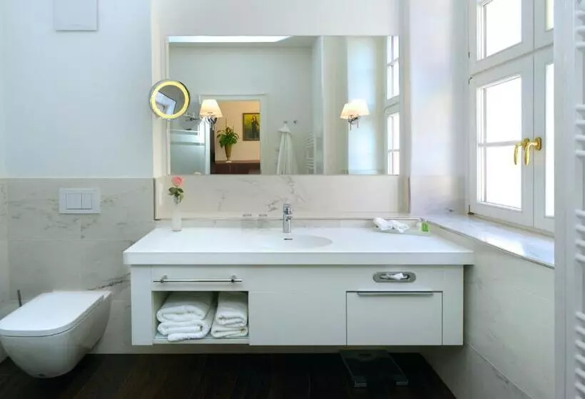 デラックスルーム, Romantik Hotel Burgkeller Residenz Kerstinghaus