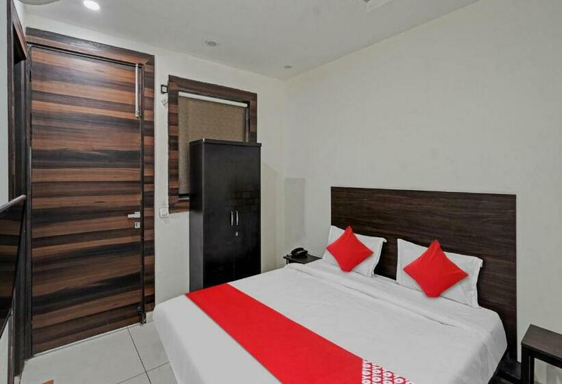 トリプルクラシックルーム, Flagship Hotel King S