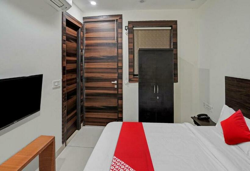 トリプルクラシックルーム, Flagship Hotel King S