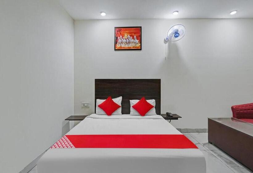 三人经典房间, Flagship Hotel King S
