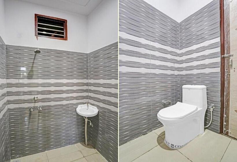 اتاق کلاسیک سه تخته, Flagship Hotel Krishna Palace