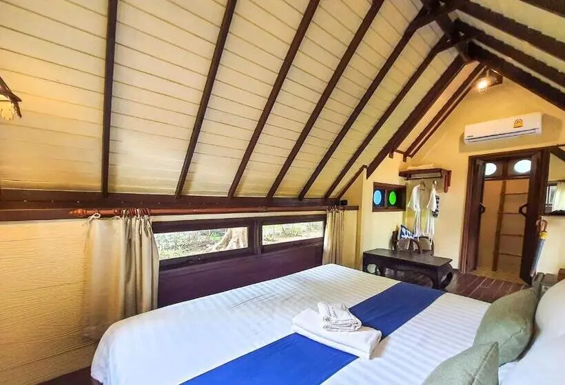 ガーデンビューのスタンダードバンガロー, Baan Thong Ching Resort