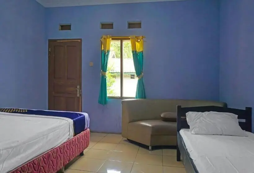 Economy Triple Room, Spot On 92212 Penginapan Berkah Mandiri Syariah