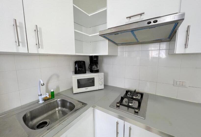 سوییت جونیور با بالکن, Vacation Studios With Rooftop Pool, Beach Club, Restaurants Playa Los Corales