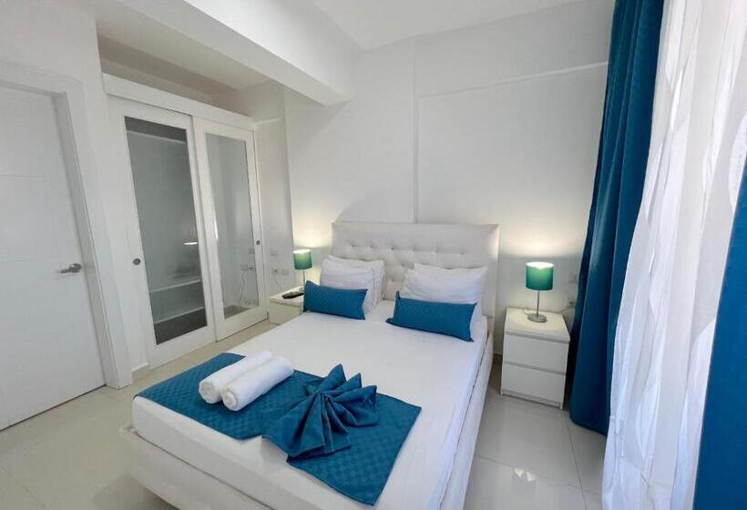 سوییت جونیور با بالکن, Vacation Studios With Rooftop Pool, Beach Club, Restaurants Playa Los Corales