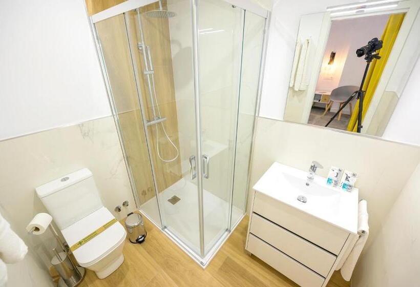 Номер Стандарт, Hospedería El Alarife