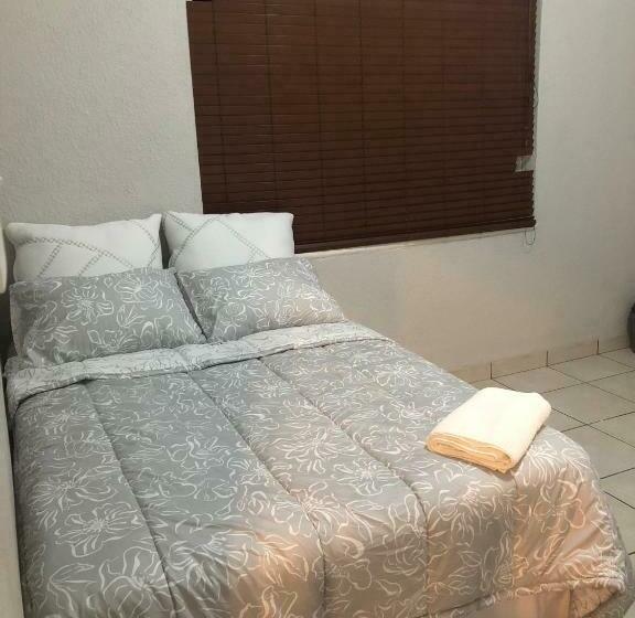 חדר סטנדרט חדר אמבטיה משותף, Moments Of Joy Guesthouse