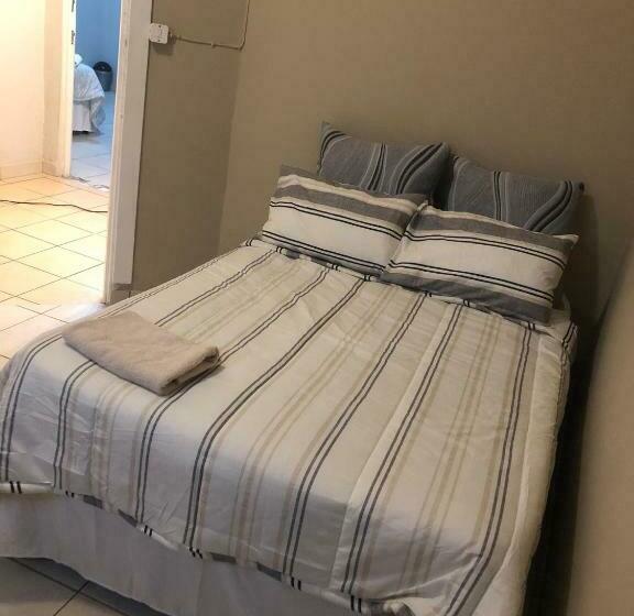 חדר סטנדרט חדר אמבטיה משותף, Moments Of Joy Guesthouse