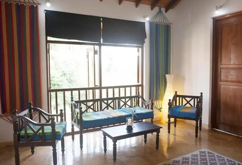 Deluxe-huone, Ratnakara