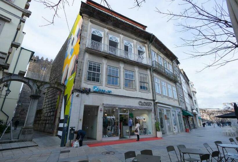 اتاق خانوادگی با سرویس بهداشتی مشترک, Casa Augusta 2