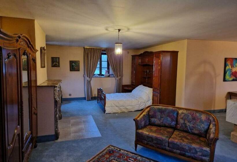 Семейный Номер Вид на Сад, Chambre Ducale