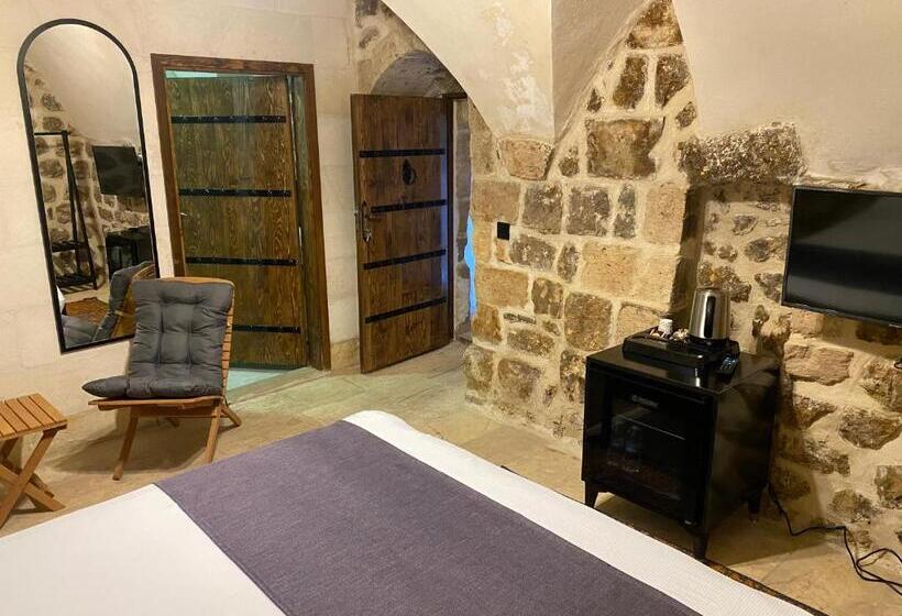 اتاق استاندارد, Norn