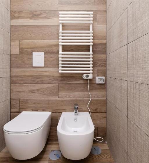 اتاق استاندارد, Hub Naples