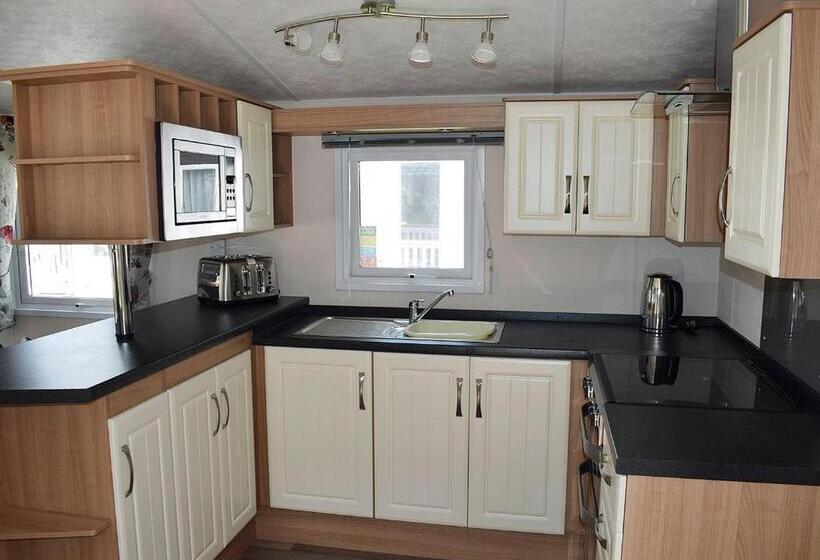 침실 1개 주택, Hamlet Rise