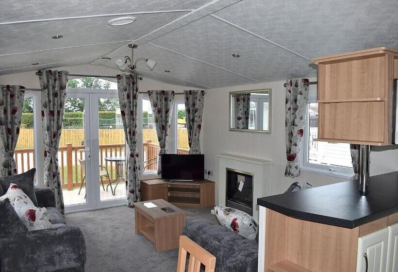 침실 1개 주택, Hamlet Rise