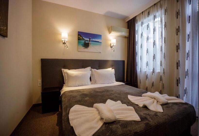 디럭스 룸, Family Hotel Stiva