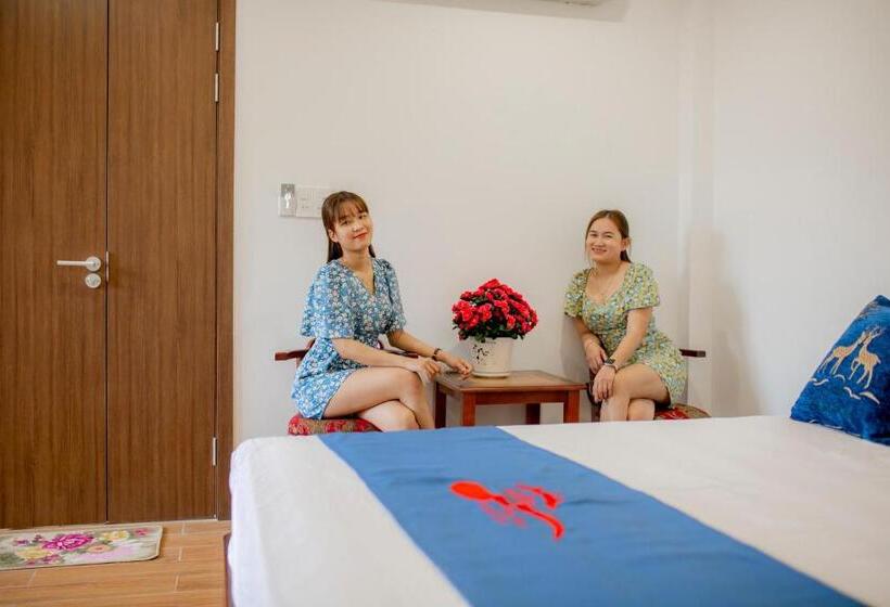 اتاق خانوادگی, The View Homestay Hội An