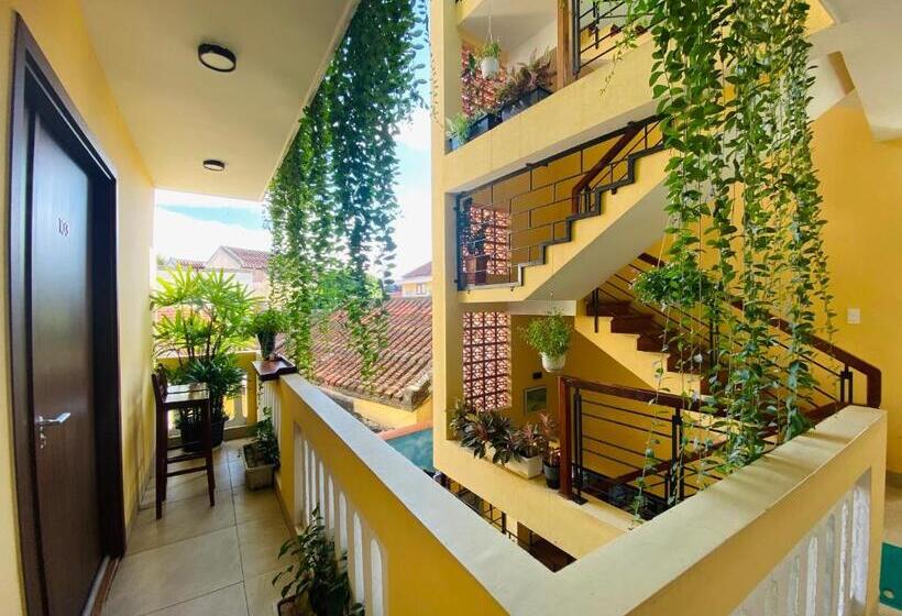 اتاق خانوادگی, The View Homestay Hội An