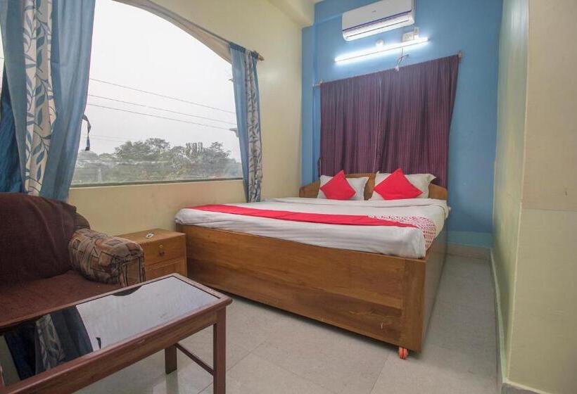 غرفة كلاسيكية ثلاثية, Collection O Dooars Dhaba And Restaurant