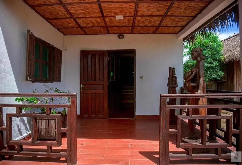 اتاق خانوادگی, Relais Du Kirindy