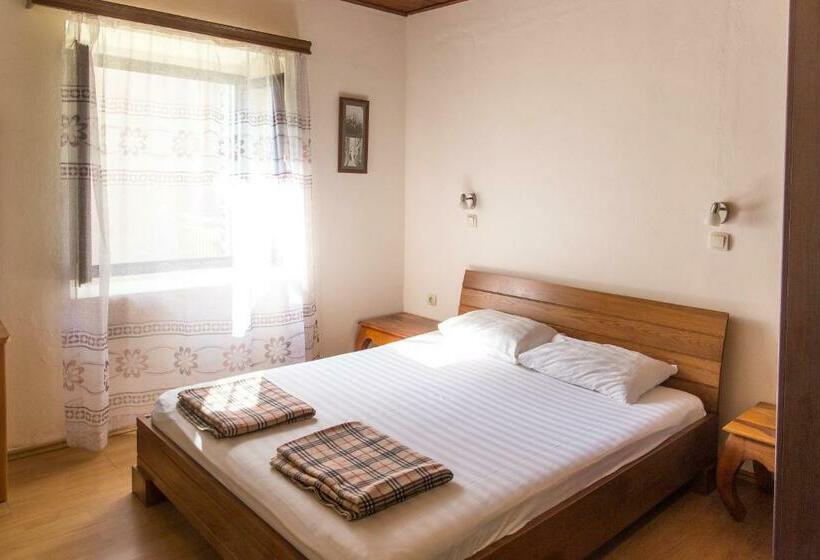 آپارتمان 1 خوابه, Apartments Kole