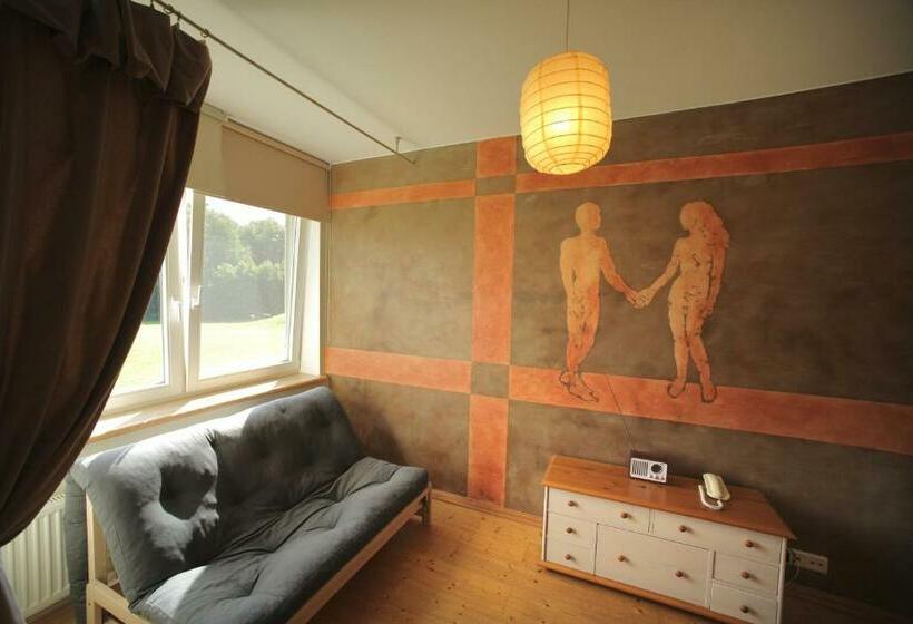 اتاق استاندارد, Altmõisa Guesthouse