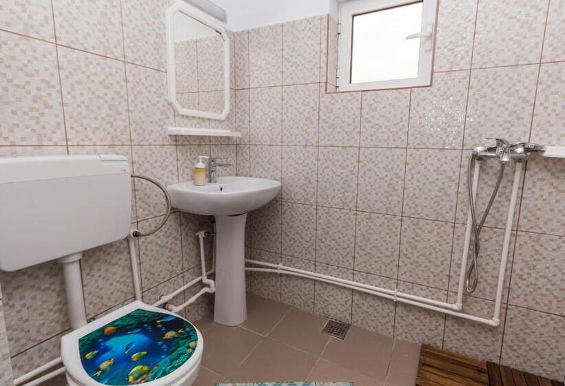 سوییت, Zambilelor 3