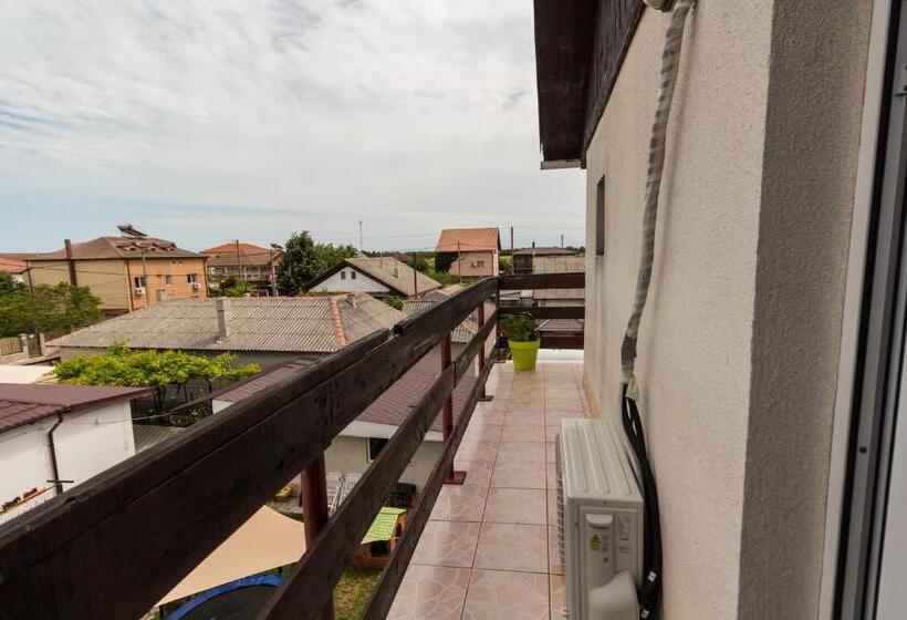 سوئیت با تخت بزرگ, Zambilelor 3