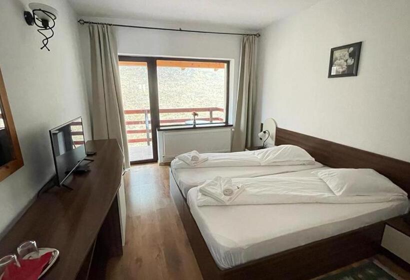 غرفة قياسية, Pensiunea Magura