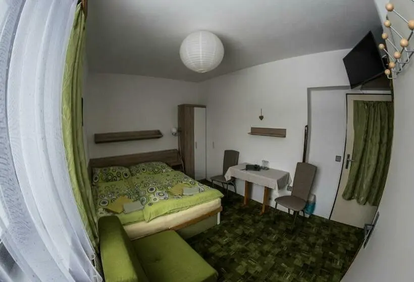 اتاق عادی, Penzion U Arnošta Skláře